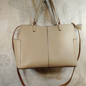 Chic Beige Crossbody Bag
